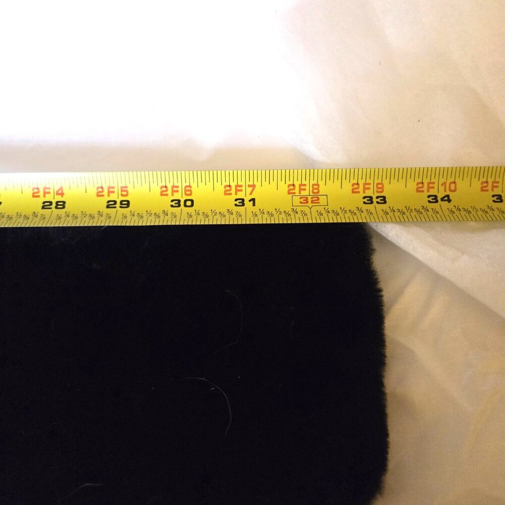 Soft like fur (not fur) collar/scarf for dress or coat - Picture 4 of 7